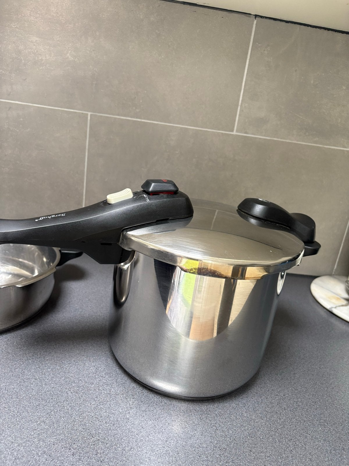 Berghoff Snelkookpan - 22cm - Zo goed als nieuw, Overige typen, Zilver, Ophalen of Verzenden, Zo goed als nieuw