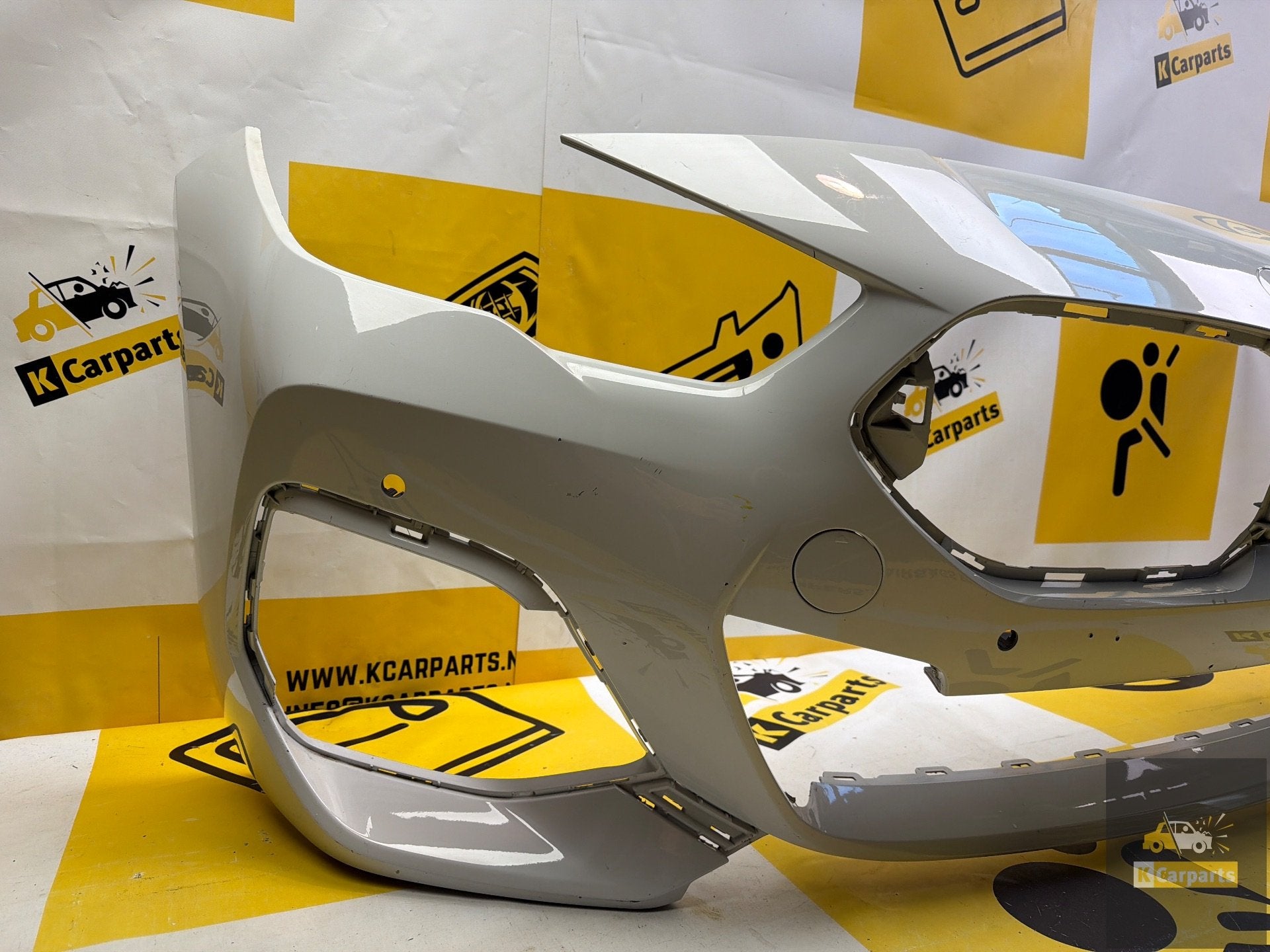 Voorbumper BMW 2 GRAND COUPE M2 F44 5118075476, Auto-onderdelen, Carrosserie en Plaatwerk, Petuelring 130
80788  Munich, DE, Gebruikt