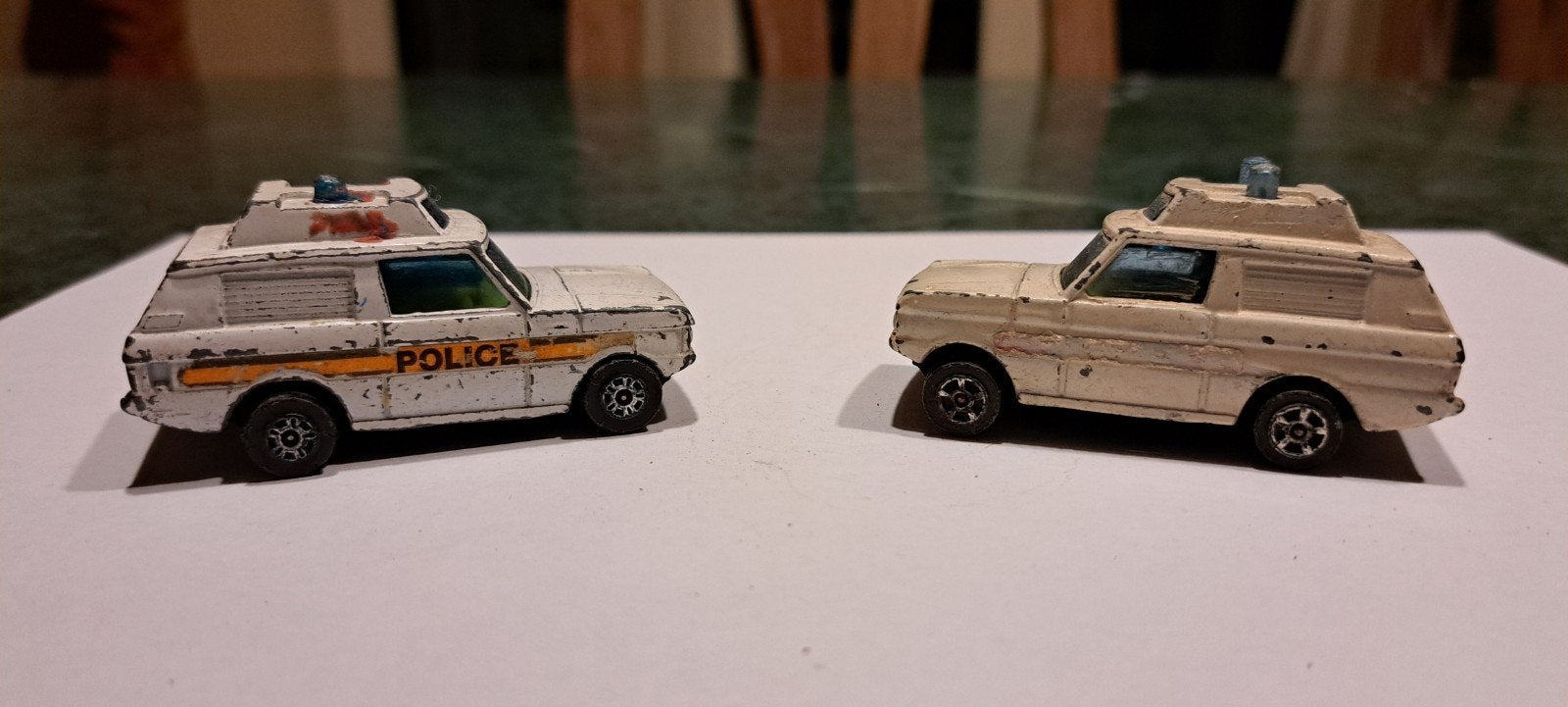 range rover corgi 2x 1:50, Ophalen of Verzenden, Auto