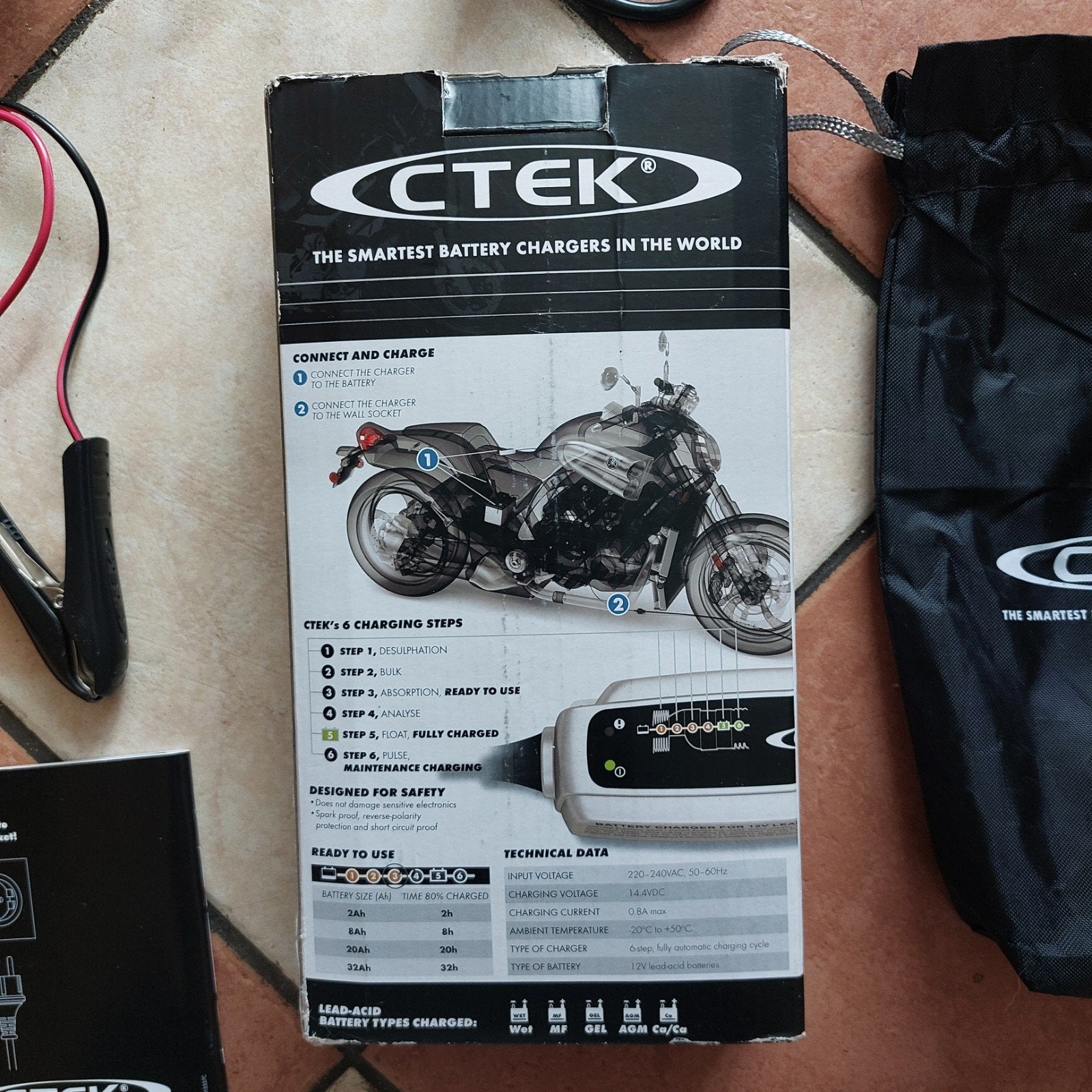 CTEK acculader voor motorfietsen en auto's, Ophalen of Verzenden, Zo goed als nieuw