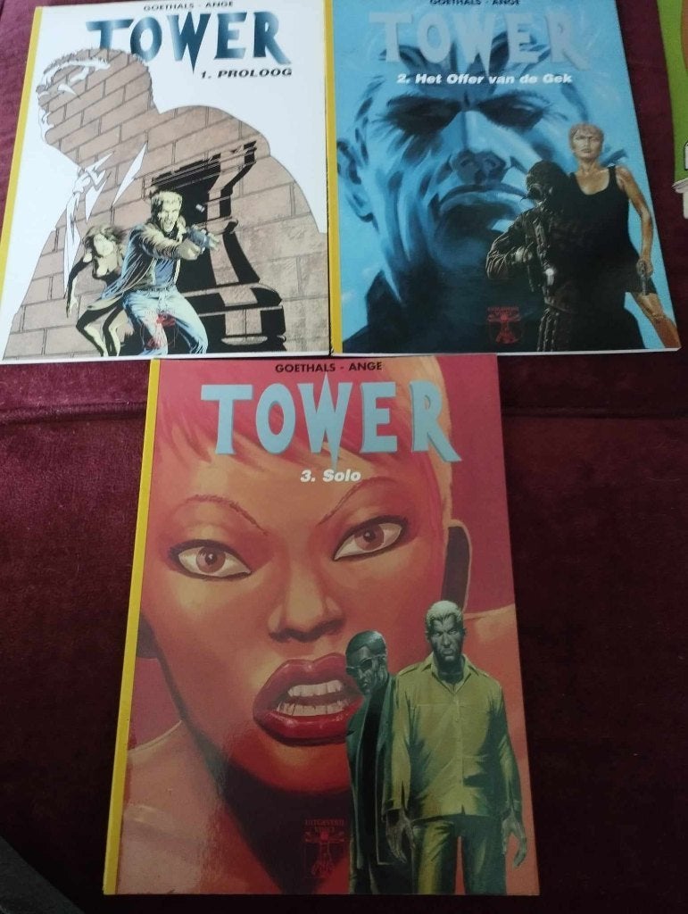 Tower compleet, Boeken, Stripboeken, Zo goed als nieuw, Complete serie of reeks, Ophalen