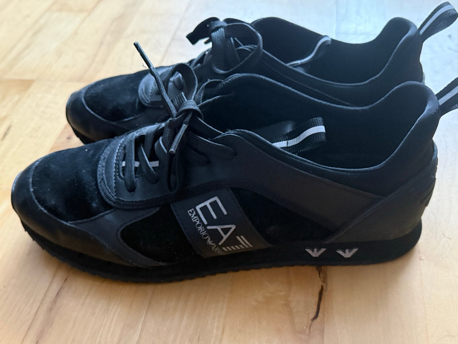 Emporio Armani EA7 Sneakers Zwart Maat 42 2/3, Ophalen, Zo goed als nieuw, Zwart, Sneakers of Gympen