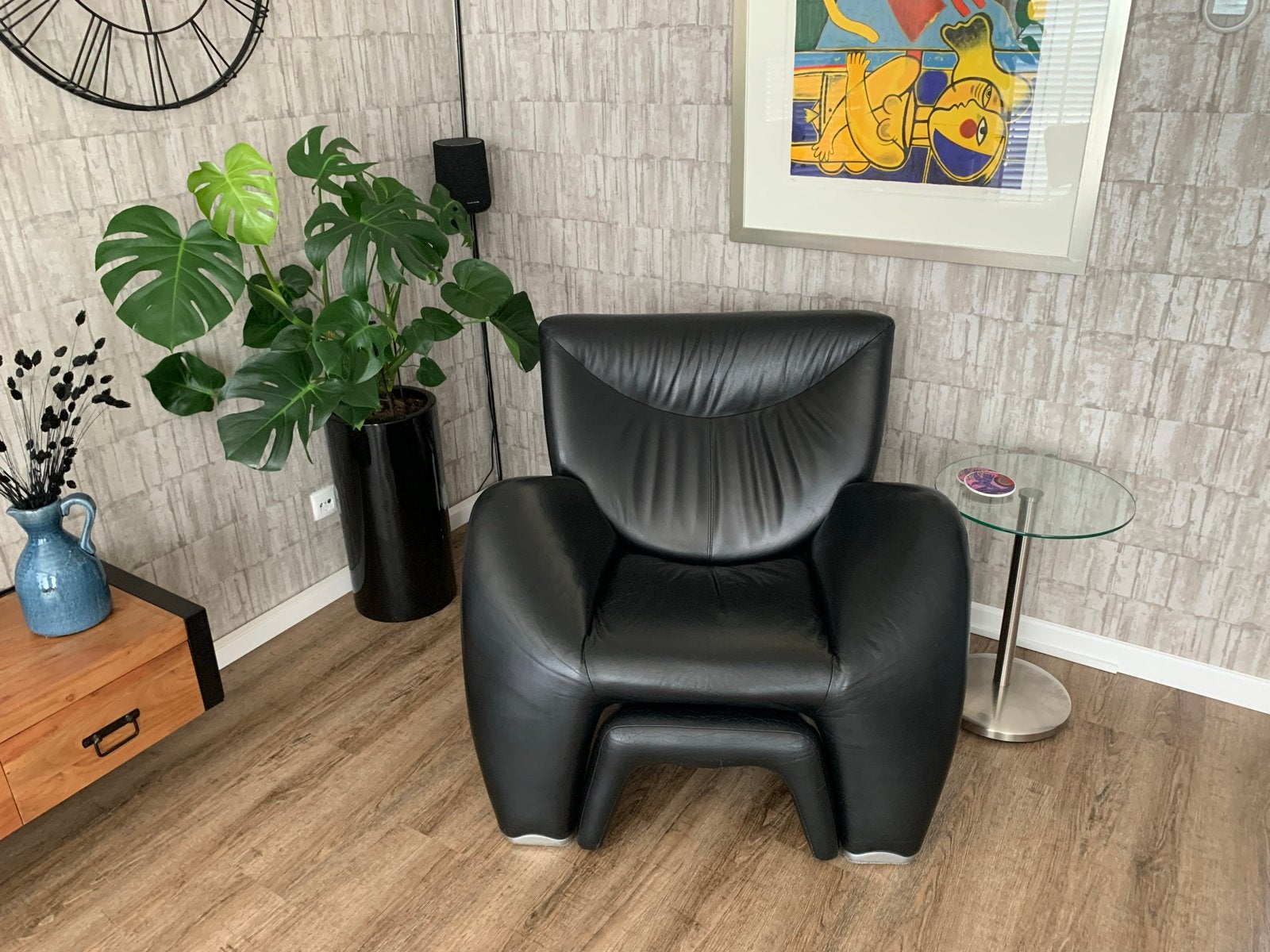 Design fauteuil met voetenbank - Leolux echaton Zwart leer, Huis en Inrichting, Fauteuils, Ophalen, Zo goed als nieuw, Leer, 75 tot 100 cm
