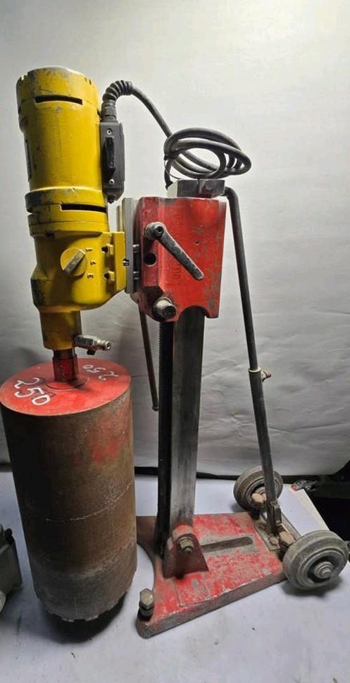 Weka dk22L diamantboormachine in statief + diamantboor 250mm, Ophalen of Verzenden, Weka, N.v.t, N.v.t