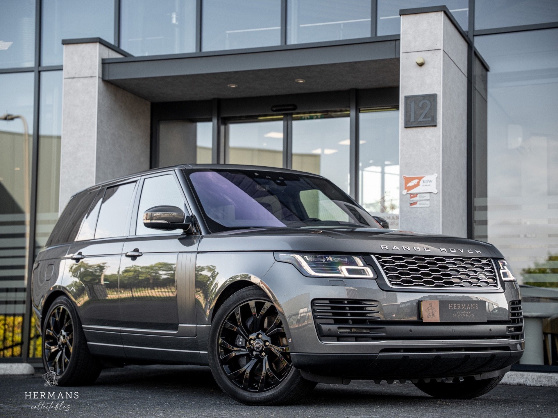 Land Rover Range Rover 2.0 P400e / Meridian / Pano / Memory, Auto's, Dealer onderhouden, 404 pk, Gebruikt, 4 cilinders
