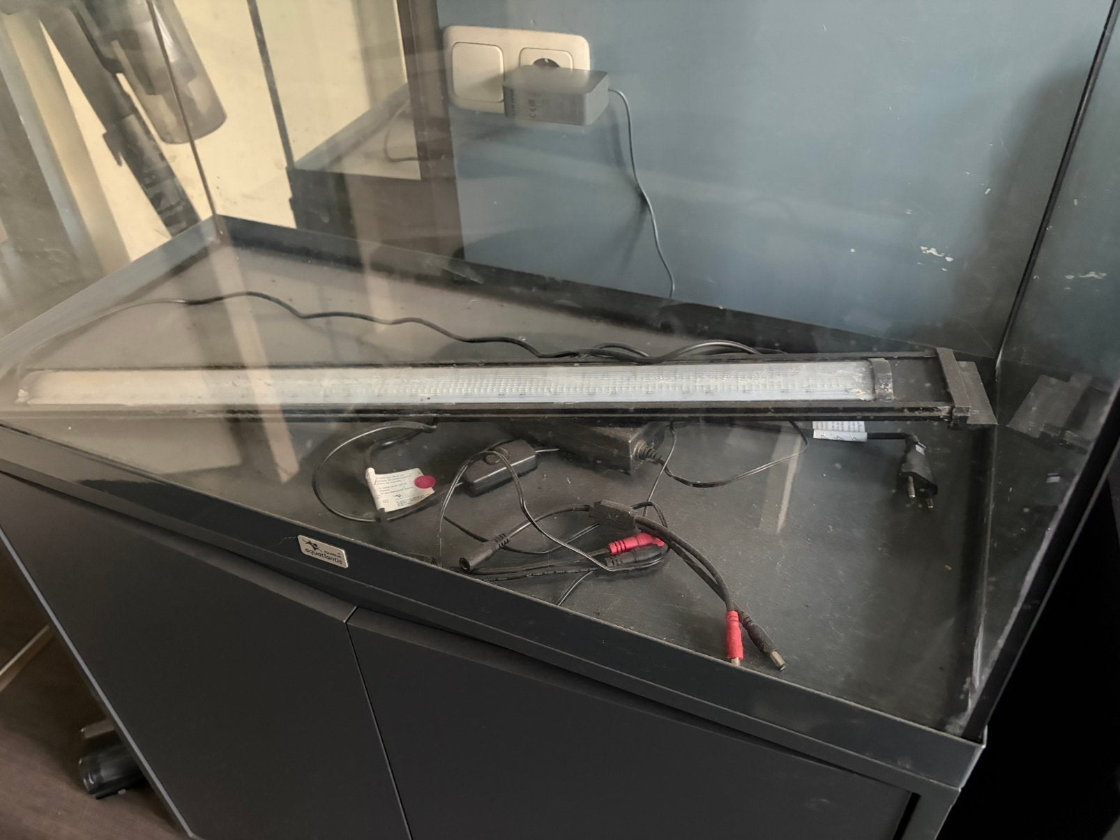 Aquarium 125 liter zwart, Ophalen, Gebruikt, Aquatlantis, Inclusief deksel