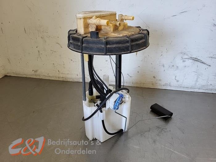 Brandstofpomp Elektrisch van een Opel Combo, Gebruikt, -, -, Opel