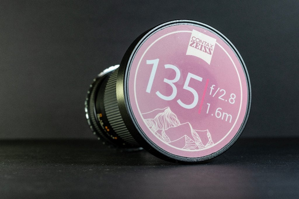 Carl Zeiss Sonnar 135mm f/2.8 T* (Contax/Yashica, Canon EF), Zo goed als nieuw, Zeiss, Canon EF, Telelens