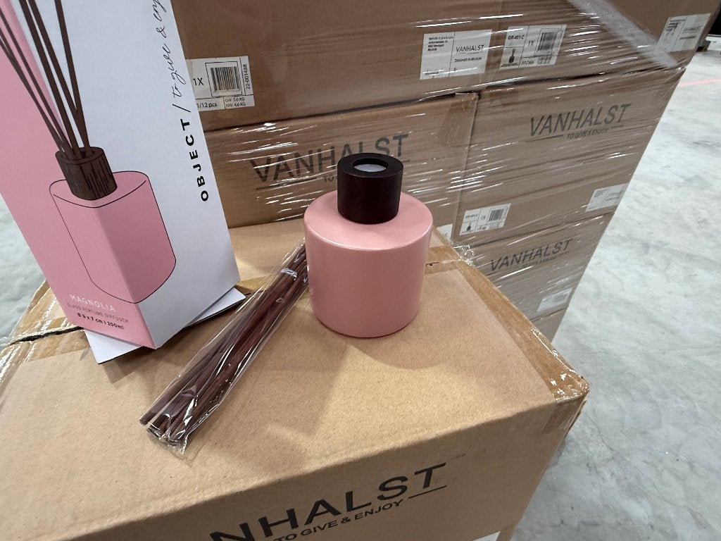Partij diffuser flessen 200 ml met geurstokjes, 800 stuks, Ophalen, Nieuw
