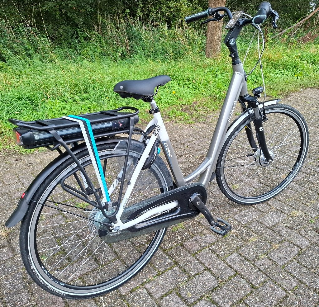 Nette elektrische Stella damesfiets, E-bike ✅️, Fietsen en Brommers, Ophalen, Versnellingen, Batavus, 53 tot 56 cm