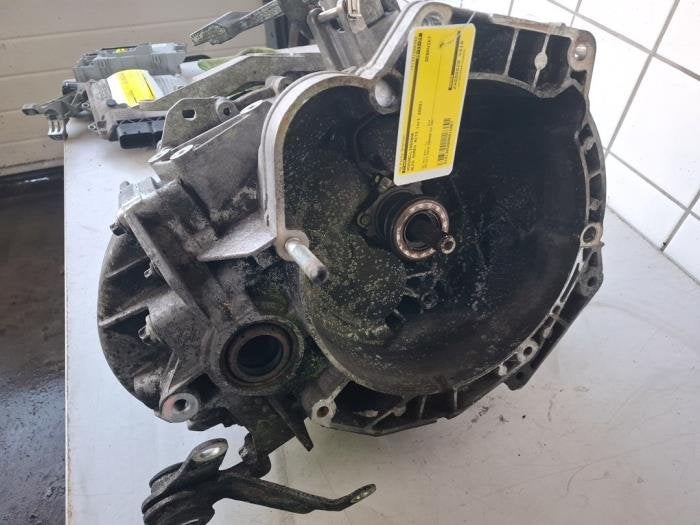 Versnellingsbak van een Alfa Romeo Mito, Gebruikt, -, Verzenden, -