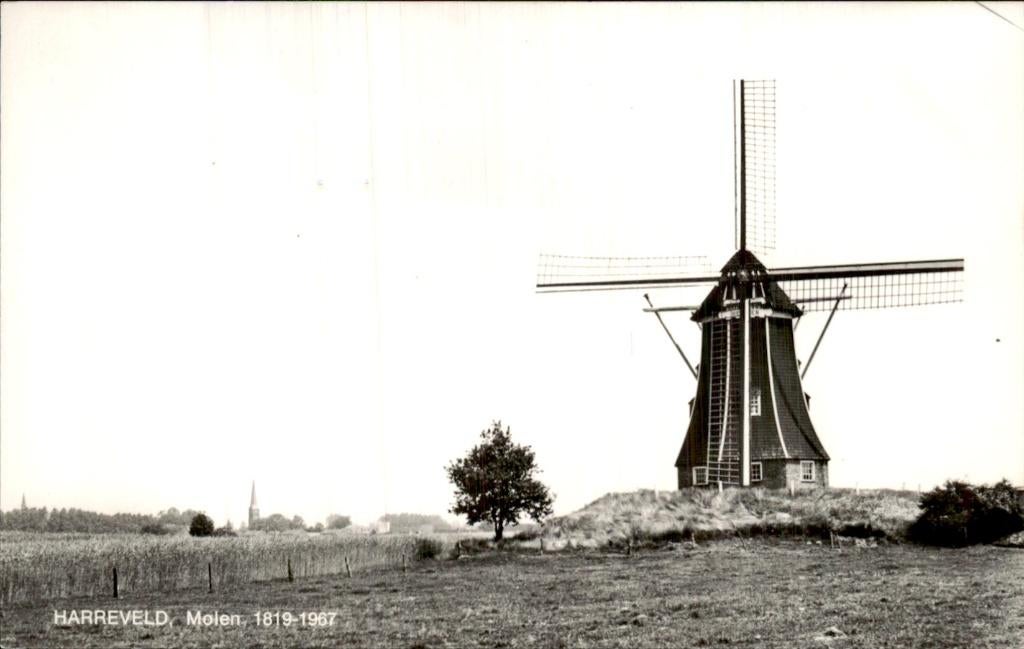 Harreveld - Molen - 1819-1967, Verzamelen, Ansichtkaarten | Nederland, Ophalen of Verzenden, 1960 tot 1980, Ongelopen, Gelderland