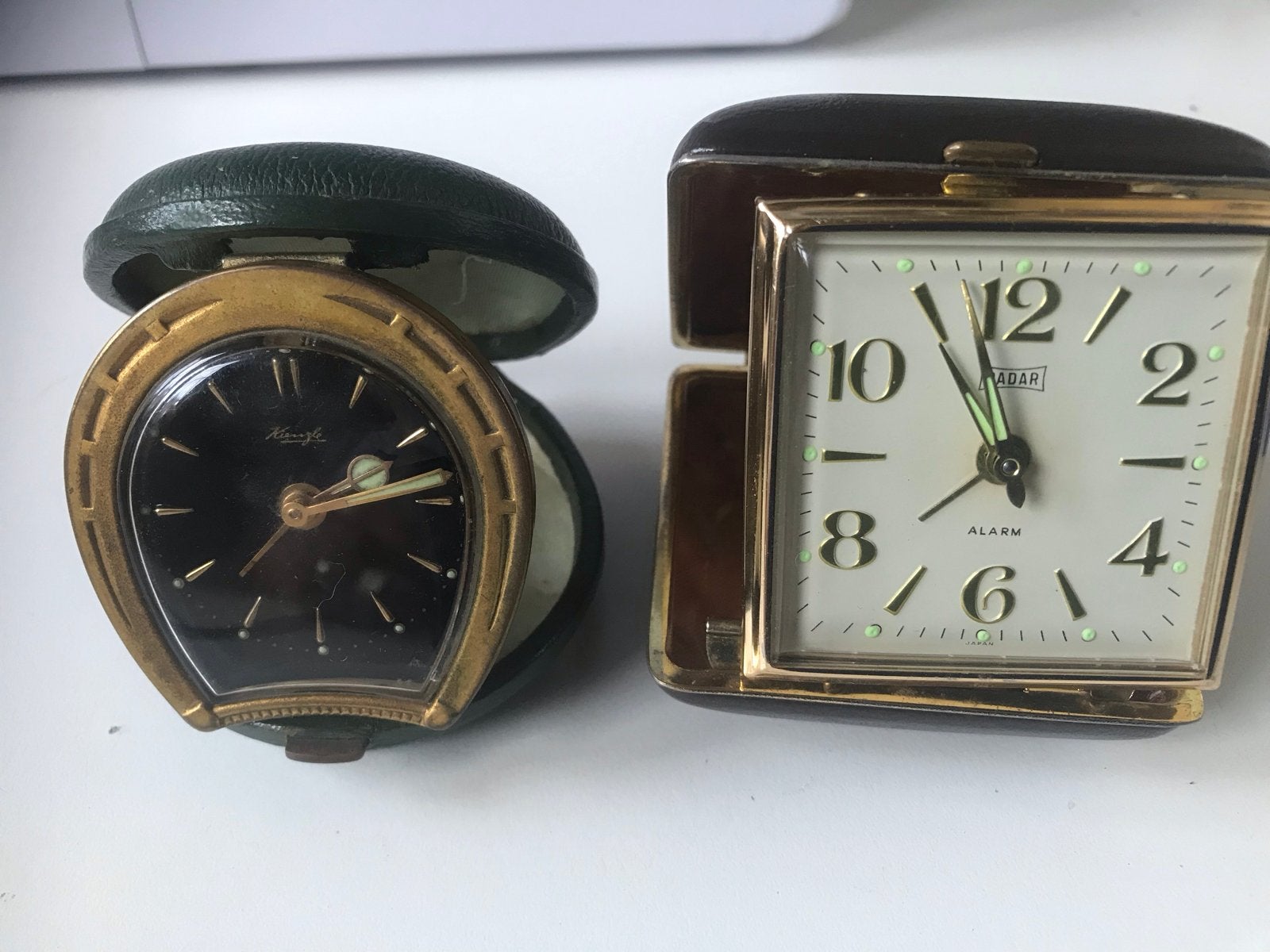 Vintage reiswekkers jaren '50 - werken goed., Antiek en Kunst, Antiek | Klokken, Ophalen of Verzenden