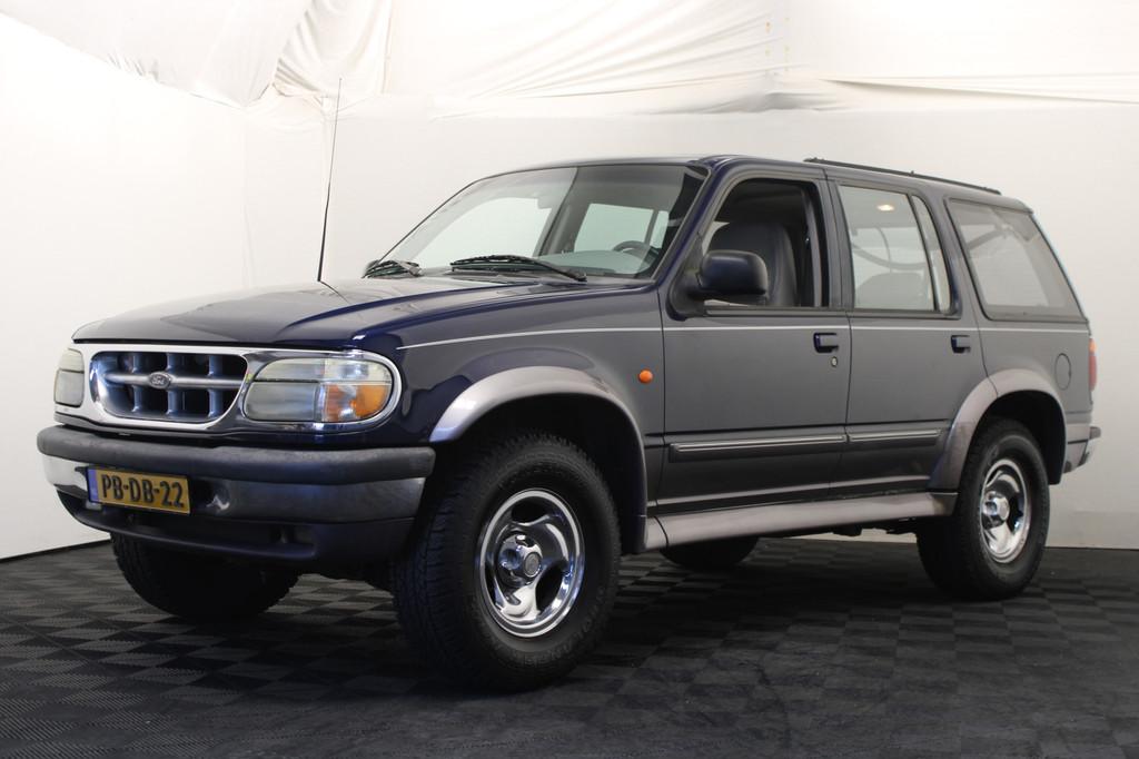 Ford USA Explorer 4.0 V6 4x4 (bj 1996, automaat), Auto's, Oldtimers, Bedrijf, Te koop, 4x4, ABS, Airbags, Airconditioning, Centrale vergrendeling