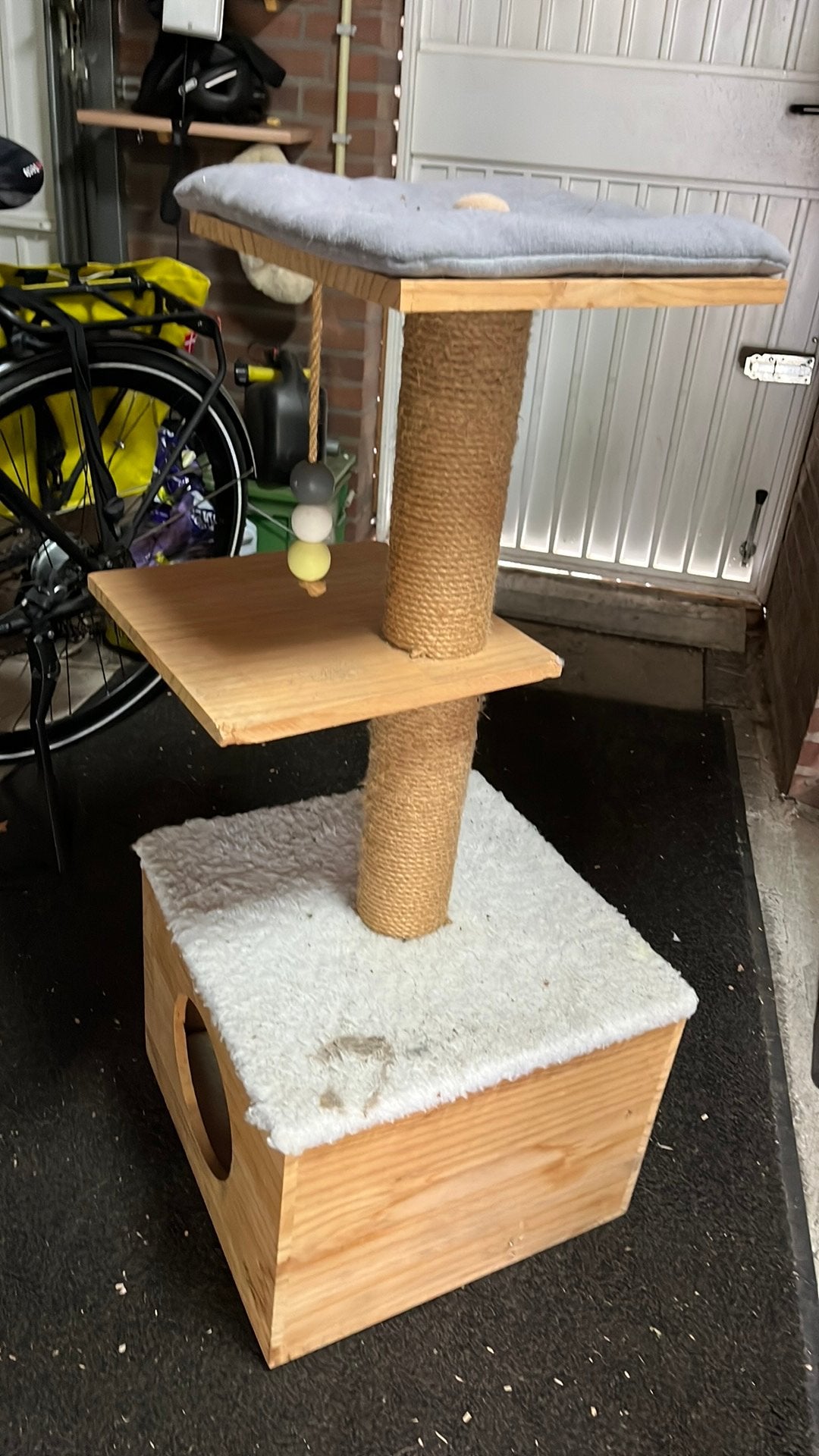 Katte ding gratis regio Nijm., Dieren en Toebehoren, Katten-accessoires, Ophalen