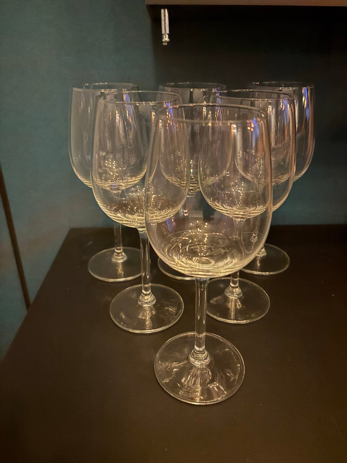 Set van 6 wijnglazen - 19 cm hoog, Ophalen of Verzenden, Meerkleurig, Glas, Overige typen