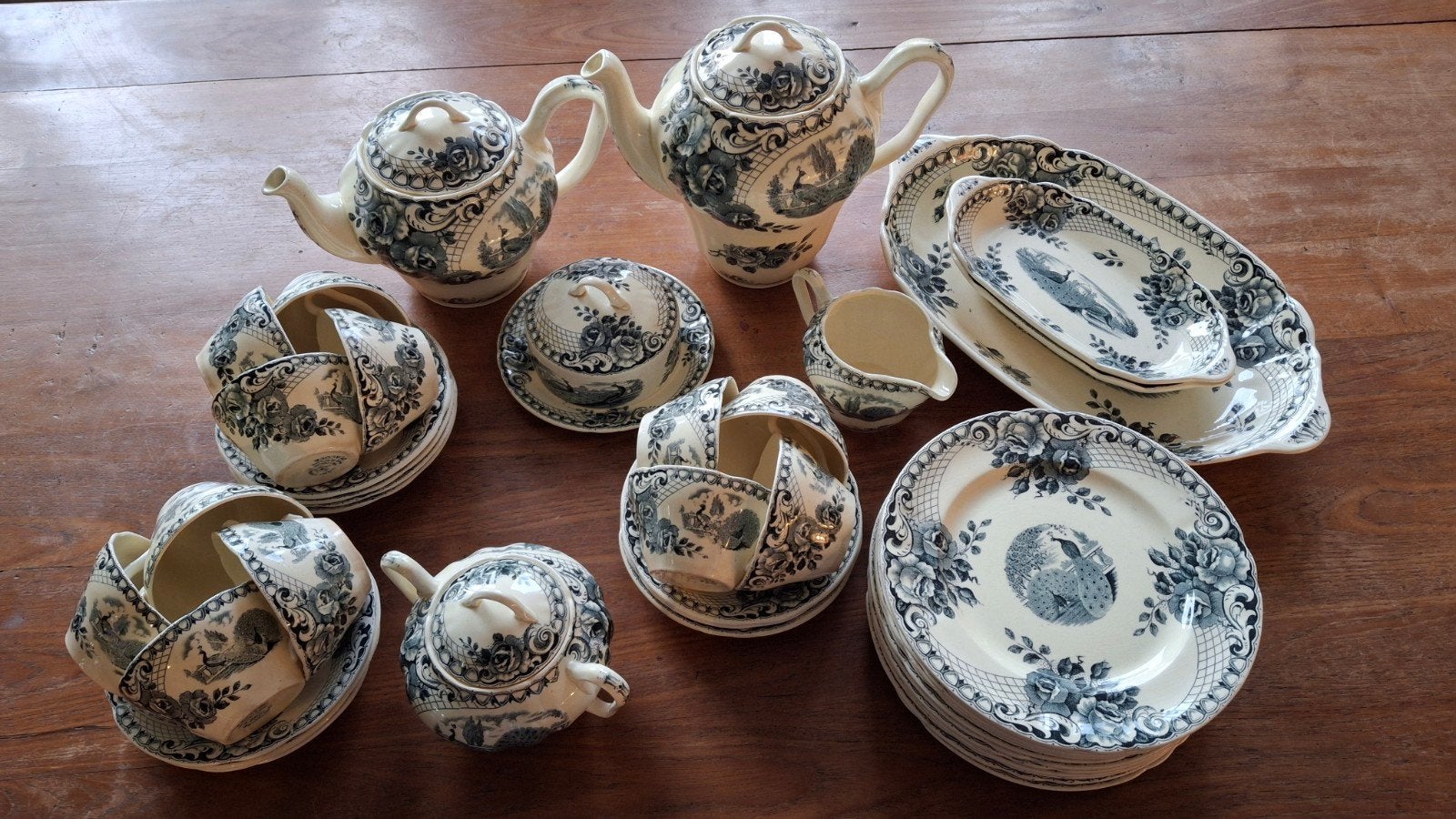 Prachtig Société Céramique Maastricht 'Peacock' servies, Antiek en Kunst, Ophalen