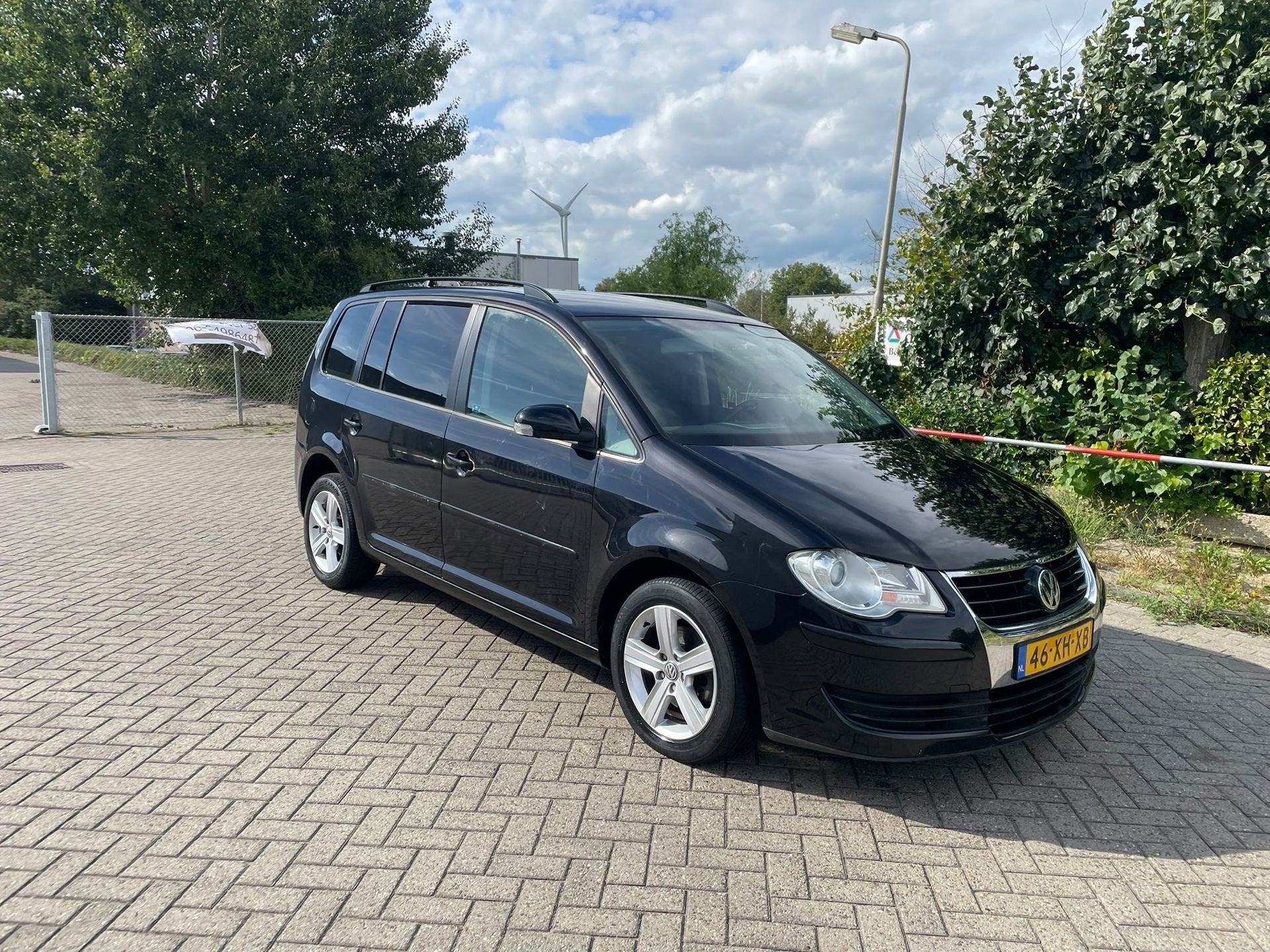 Volkswagen Touran 1.4 TSI Trendline Business Trekhaak, Auto's, Voorwielaandrijving, Gebruikt, 4 cilinders, Zwart