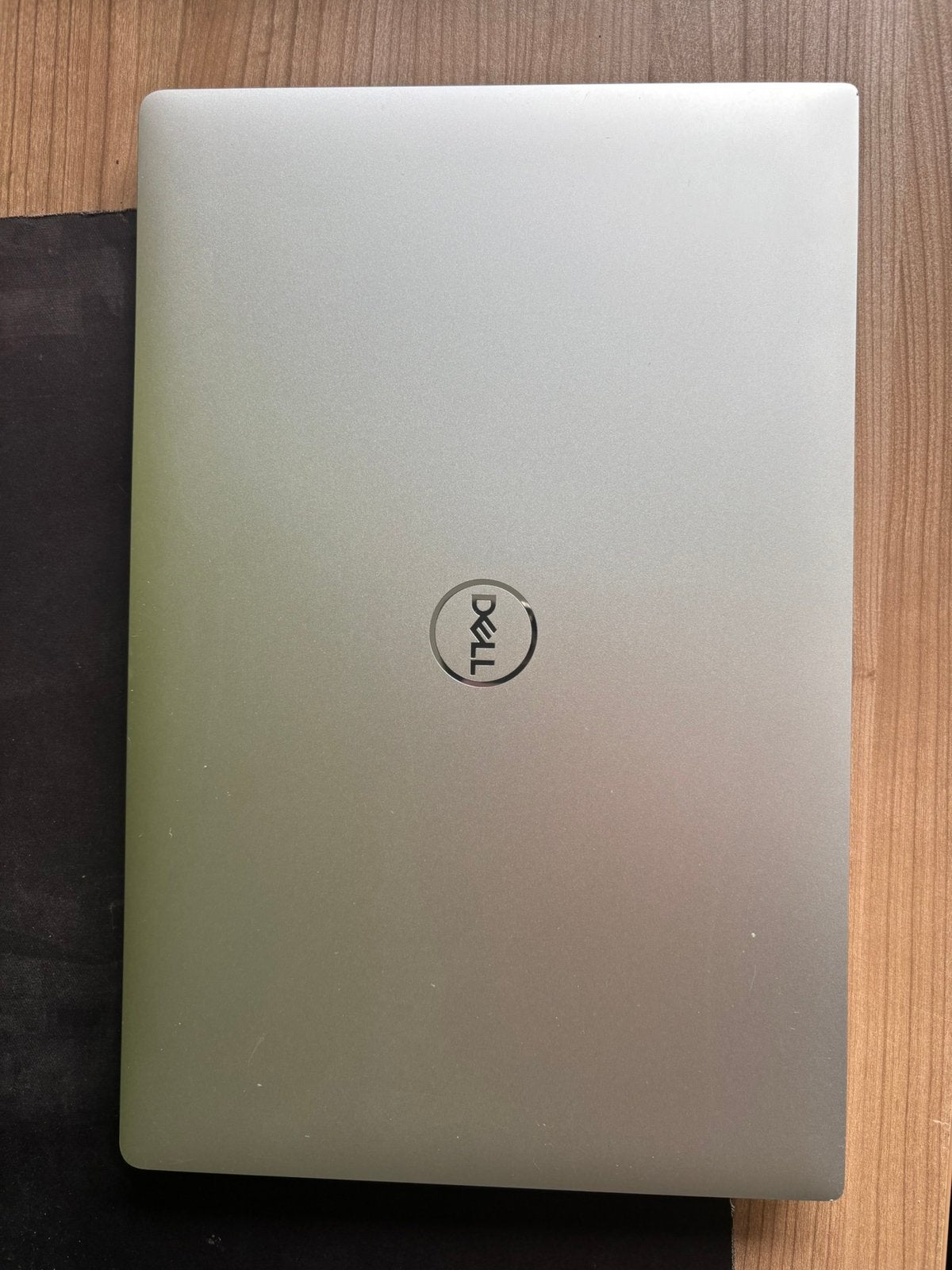 Dell XPS 15 7590 (Ideale studentenlaptop), Computers en Software, Windows Laptops, Met videokaart, 2 tot 3 Ghz, Ophalen of Verzenden