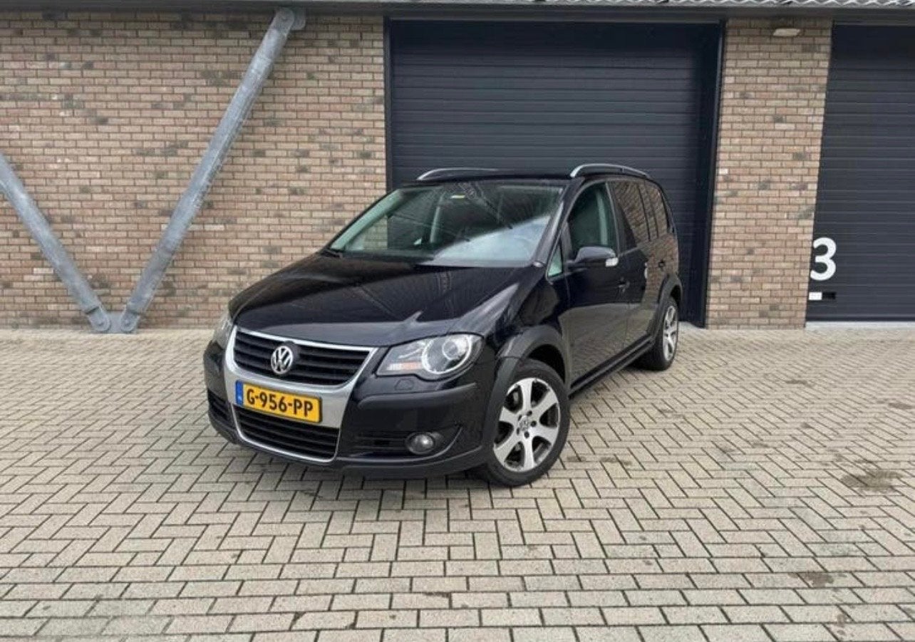 Volkswagen Touran 1.4 TSI 125KW Cross DSG 2008 Zwart, Auto's, Volkswagen, Particulier, Touran, Benzine, D, MPV, Automaat, Geïmporteerd