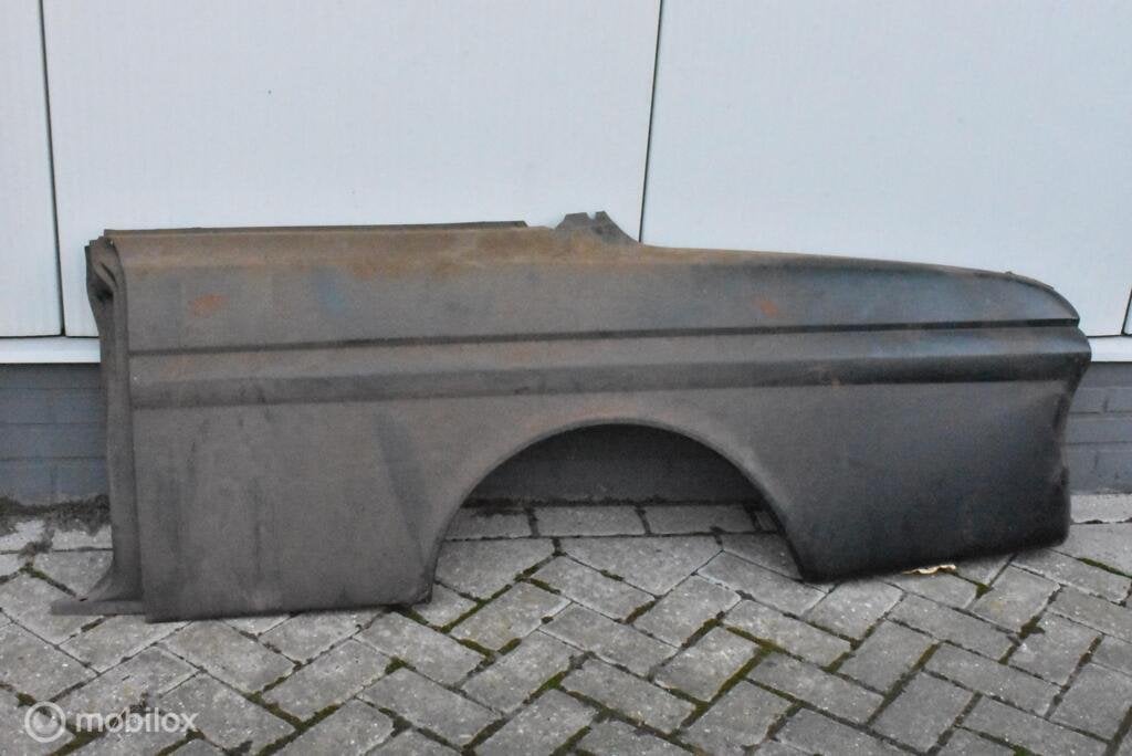 NOS Achterscherm links Ford Taunus P4 12M ('62-'66) 420081, Ford, Nieuw, Ophalen of Verzenden, Ford