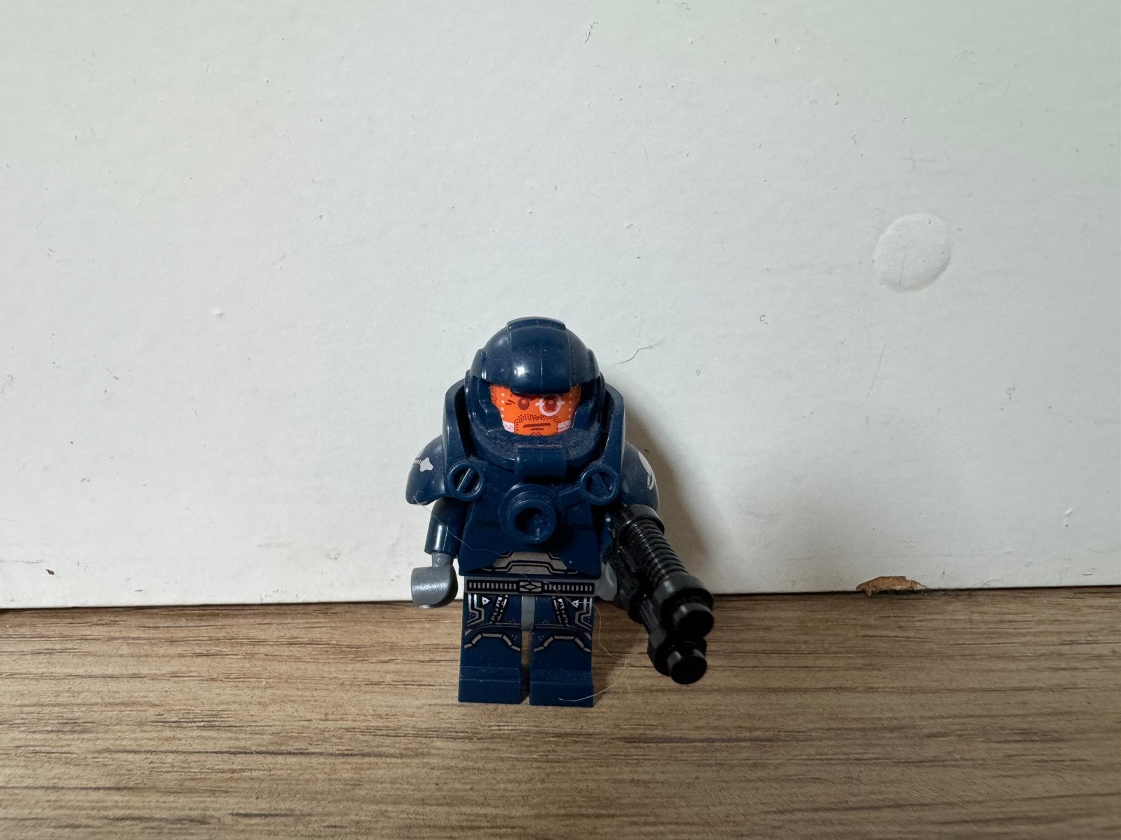 Lego minifigures serie 7 8831, Kinderen en Baby's, Ophalen of Verzenden, Zo goed als nieuw