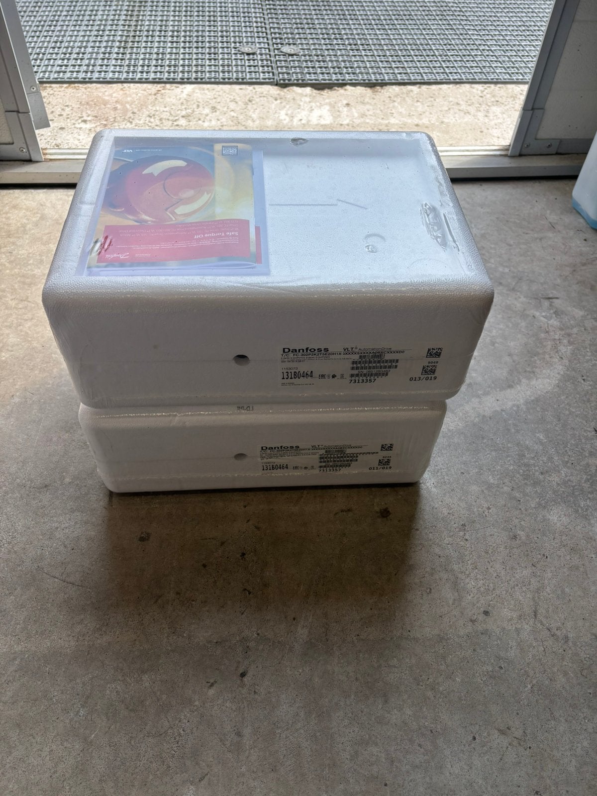 2 stuks Danfoss frequentie regelaar nieuw 2,2 kw 400V, Ophalen of Verzenden, Nieuw