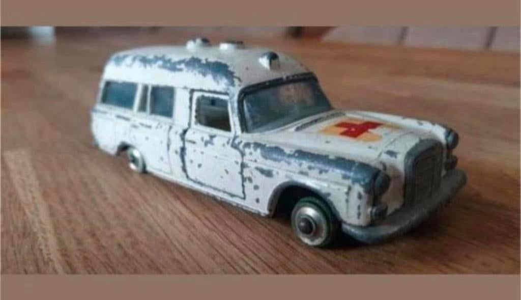 Matchbox King SizeK-6Mercedes-Benz Binz Ambulance(1967-1972), Ophalen of Verzenden, Gebruikt, Auto, Matchbox