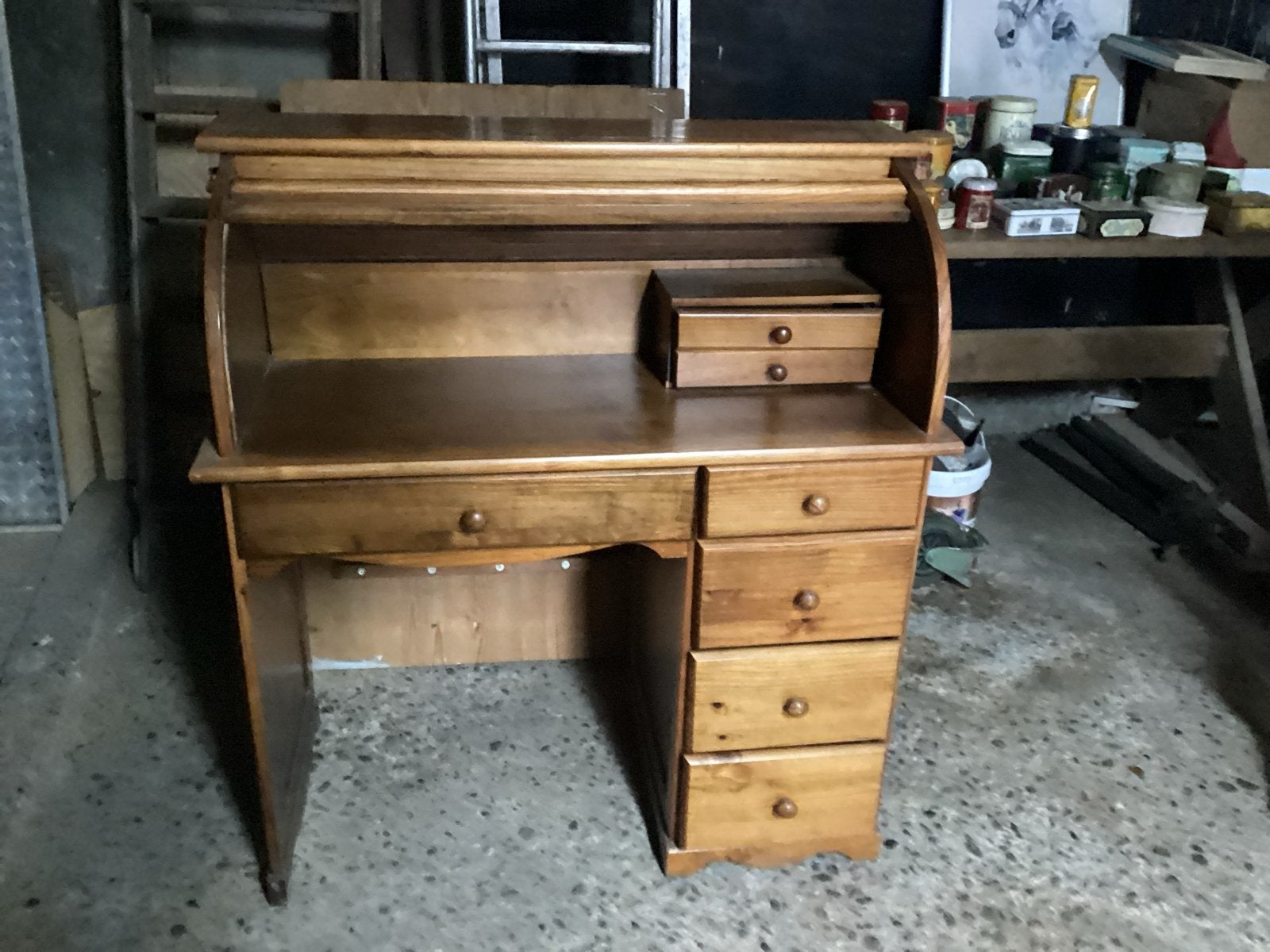 Vintage rolluikbureau van hout, Gebruikt, Secretaire, Ophalen of Verzenden, Overige merken