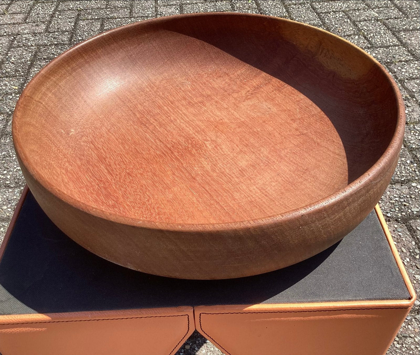 Grote teak houten schaal, Ophalen, Zo goed als nieuw