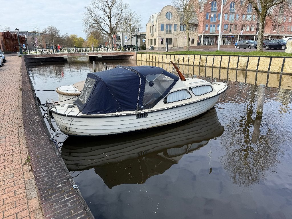 Foto 6 van Leuke kajuitsloep