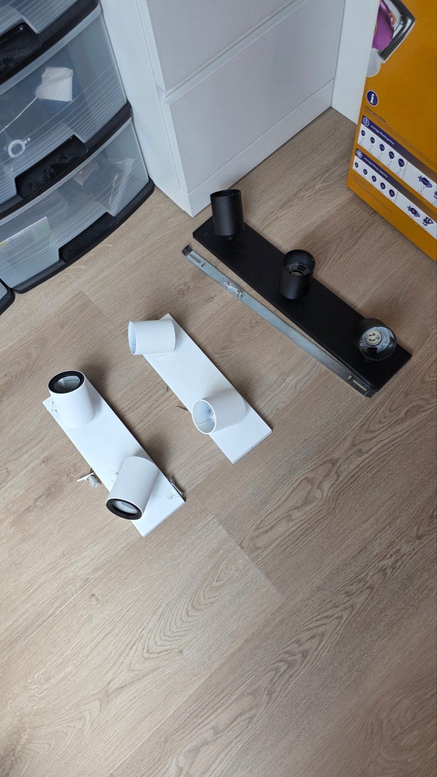 Set Philips Hue lampen (spots) excl. lichtbronnen, Huis en Inrichting, Lampen | Spots, Gebruikt, GU10, Opbouwspot, Ophalen of Verzenden