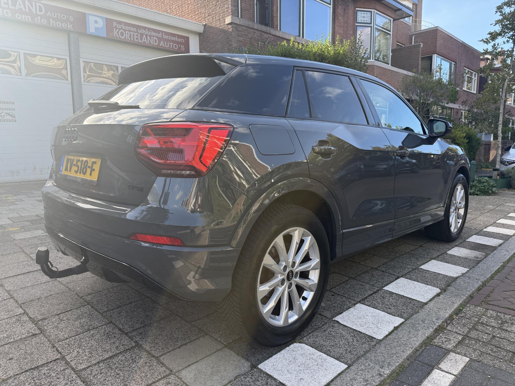 Audi Q2 1.4 TFSI CoD Design Pro Line Plus, Auto's, Stof, Gebruikt, 4 cilinders, SUV of Terreinwagen