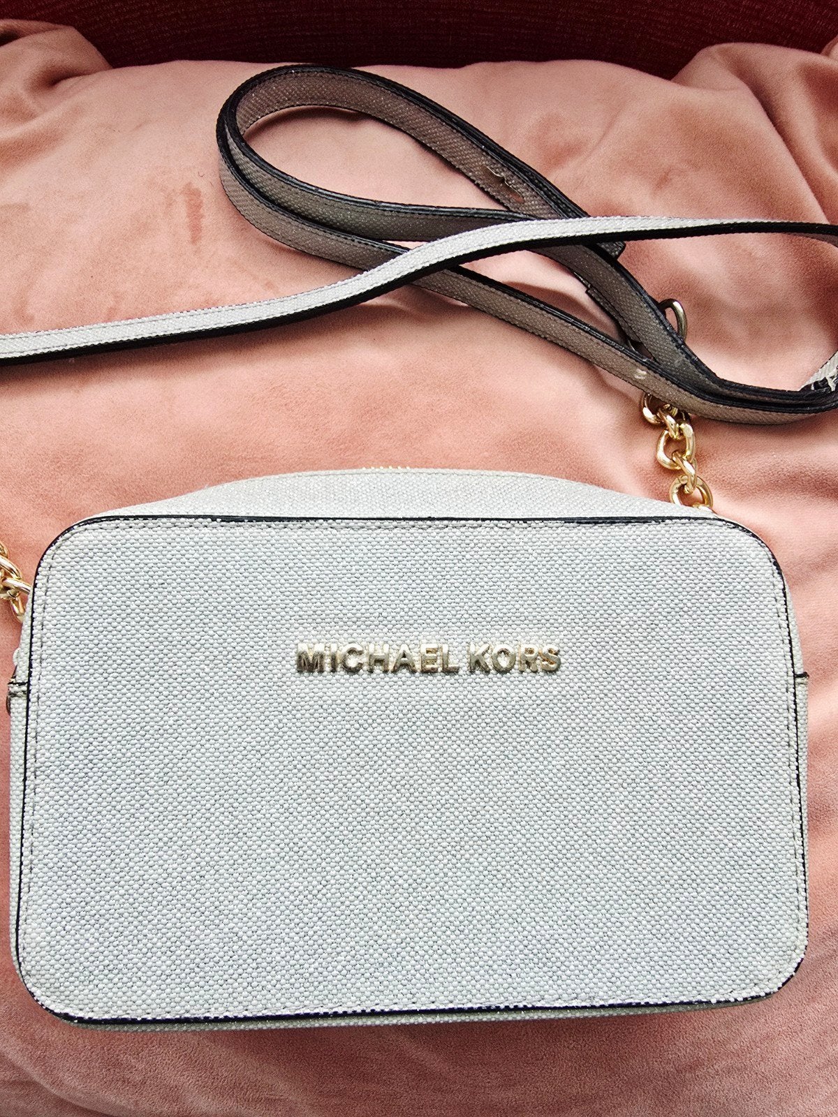Michael Kors Zilveren Metallic Crossbody Tas | Goudkleurige, Sieraden, Tassen en Uiterlijk, Ophalen of Verzenden, Gebruikt, Grijs