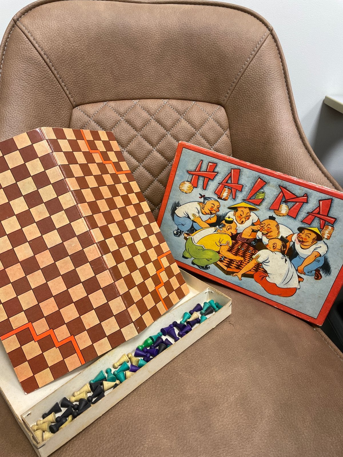 Vintage Halma Bordspel - Compleet en Goede Staat, Gebruikt, -, Ophalen of Verzenden, Drie of vier spelers