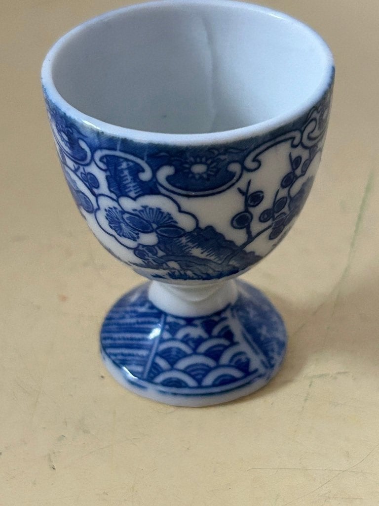 Vintage blauw wit porseleinen eierdopje op voet 6 cm, Ophalen of Verzenden