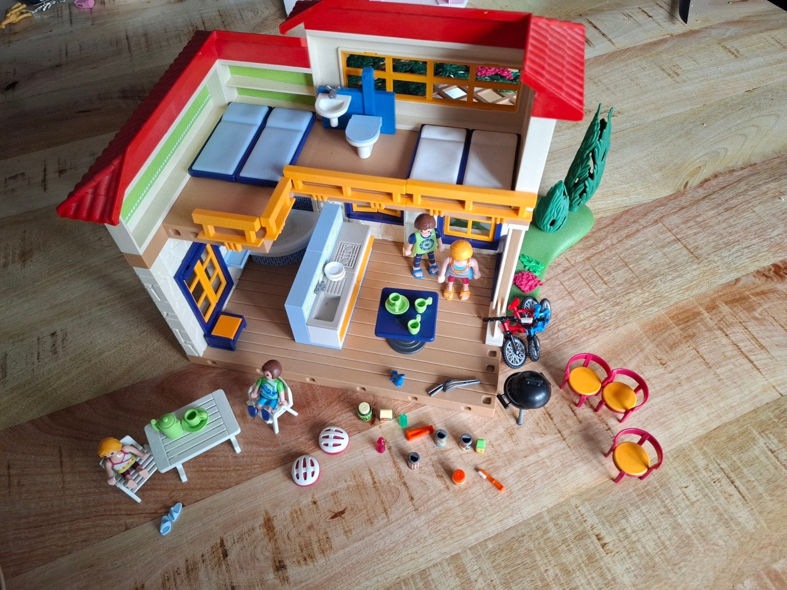 Playmobil Vakantiehuis 4857 -  met accessoires, Gebruikt, Gebouw, Losse onderdelen, Ophalen of Verzenden