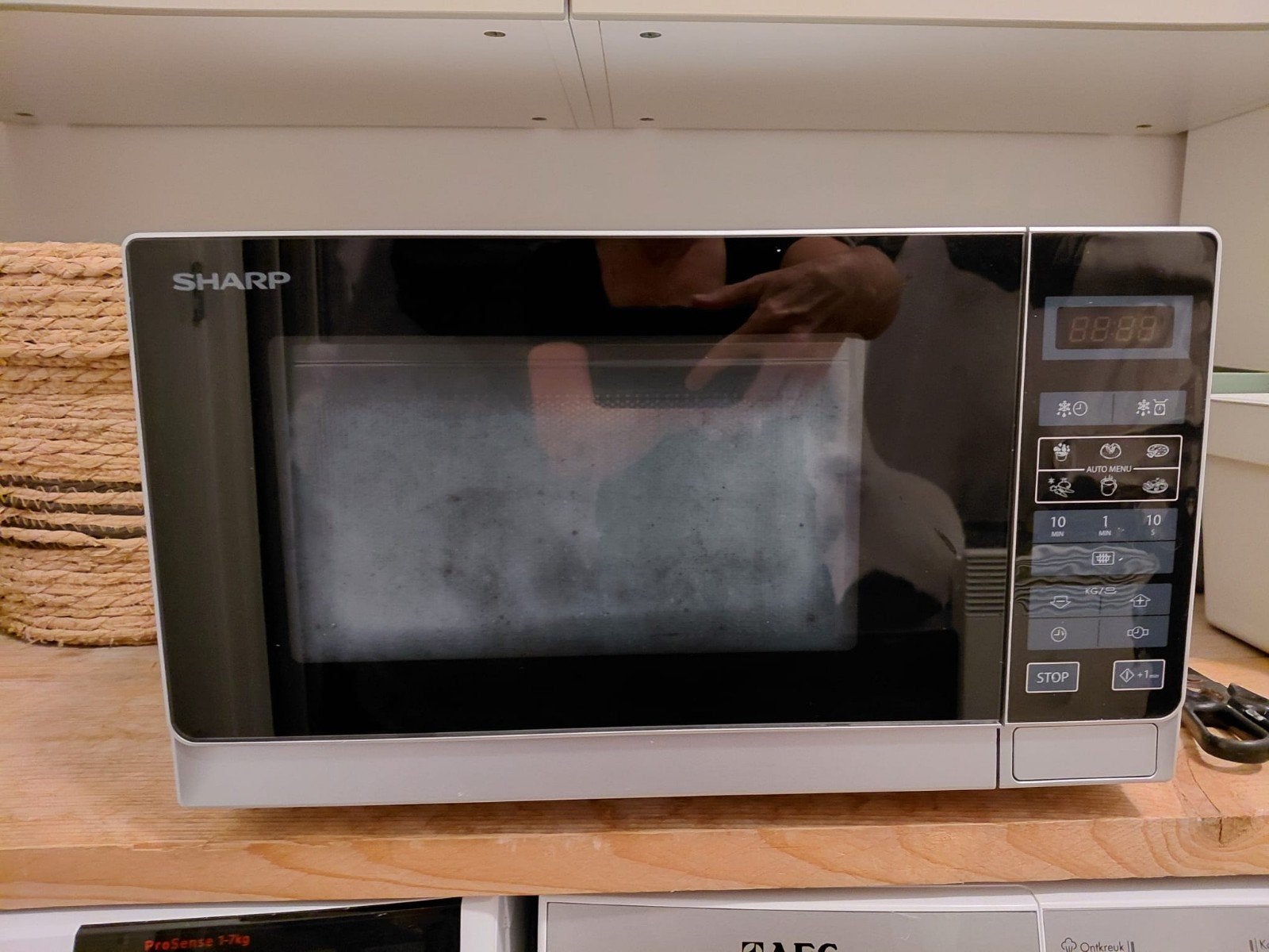 losstaande magnetron van Sharp, Ophalen, Gebruikt, Minder dan 45 cm, Magnetron