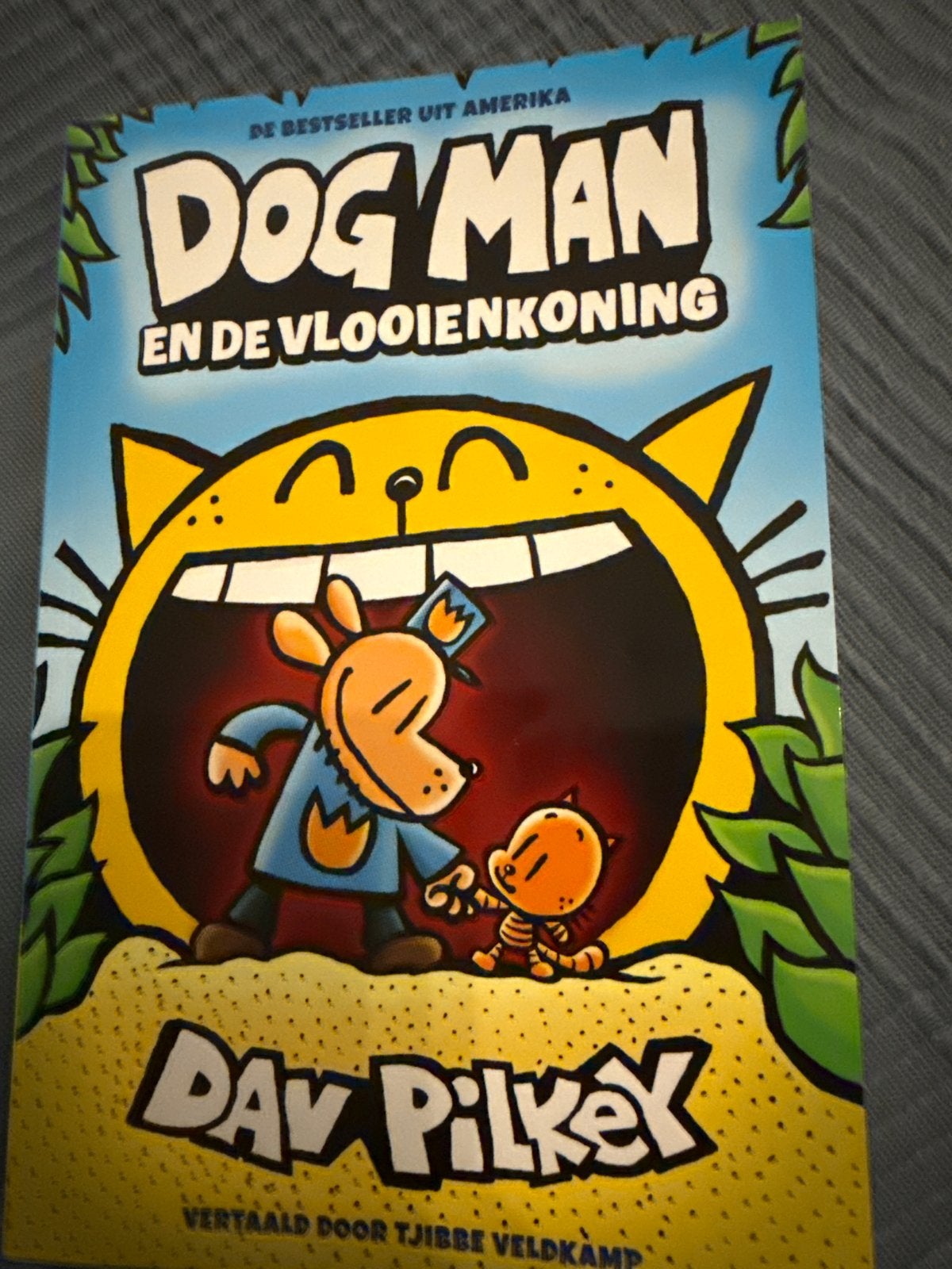 DogMan en de Vlooienkoning - Dav Pilkey, Ophalen of Verzenden, Zo goed als nieuw, Fictie