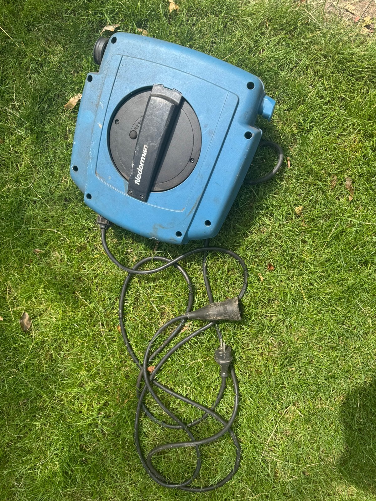 Gratis: Nederman C30 kabelhaspel - opknapper, Doe-het-zelf en Verbouw, Ventilatie en Afzuiging, Ophalen, Gebruikt, Afzuiger