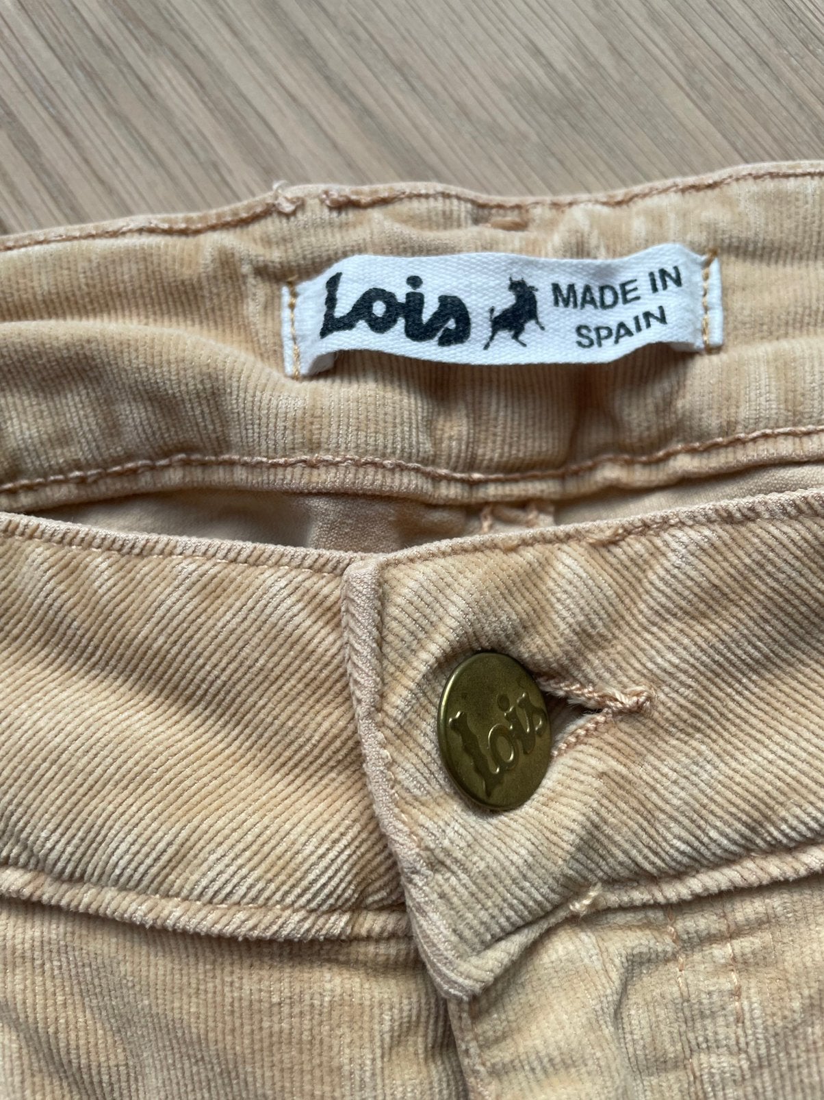 Lois broek high rised flared -  29/32, Ophalen of Verzenden, Zo goed als nieuw, Overige kleuren, W28 - W29 (confectie 36)