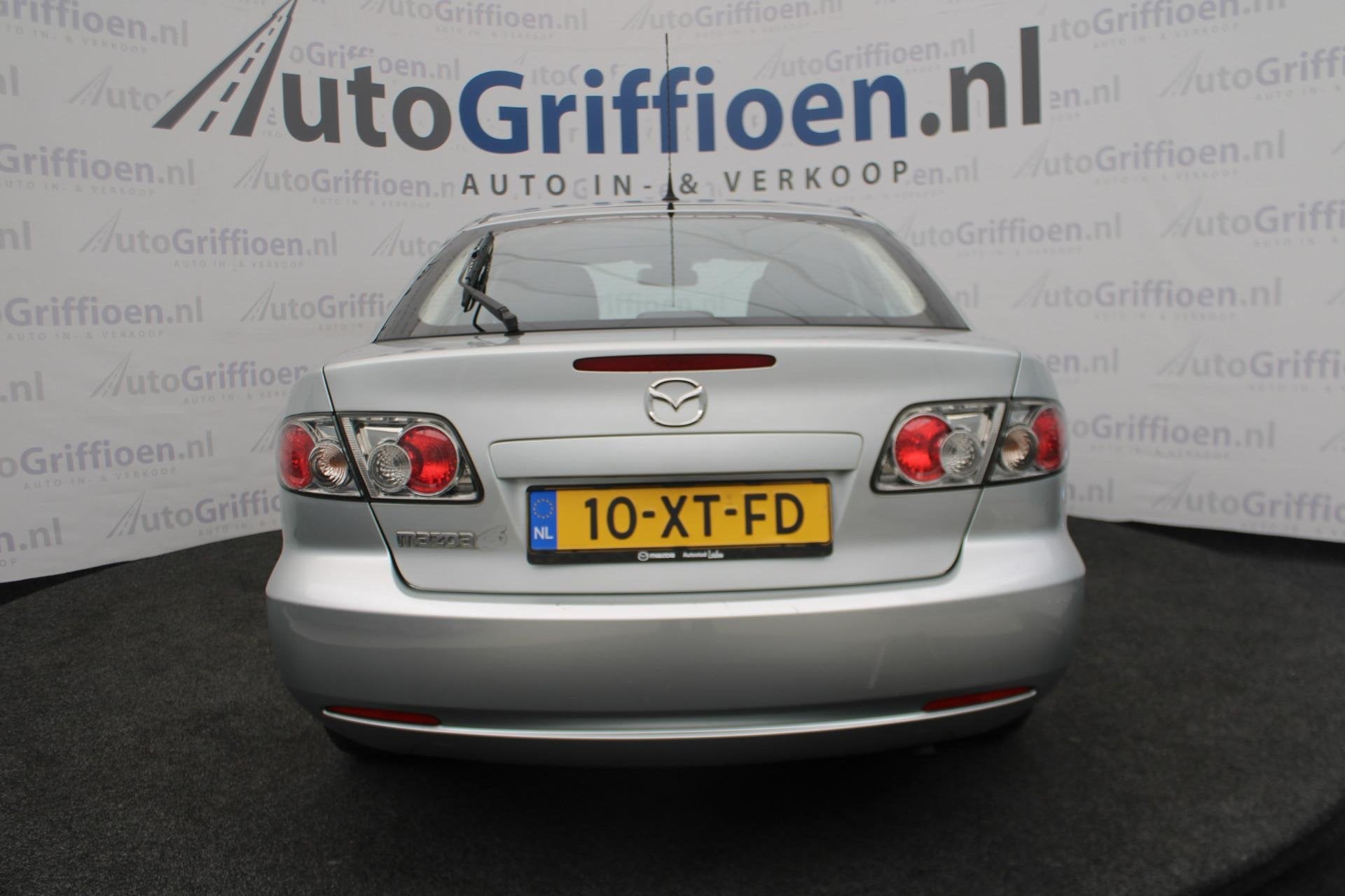 Mazda 6 Sport 1.8i Touring dealeronderhouden met NAP, Auto's, Xenon verlichting, Stof, Gebruikt, Zwart