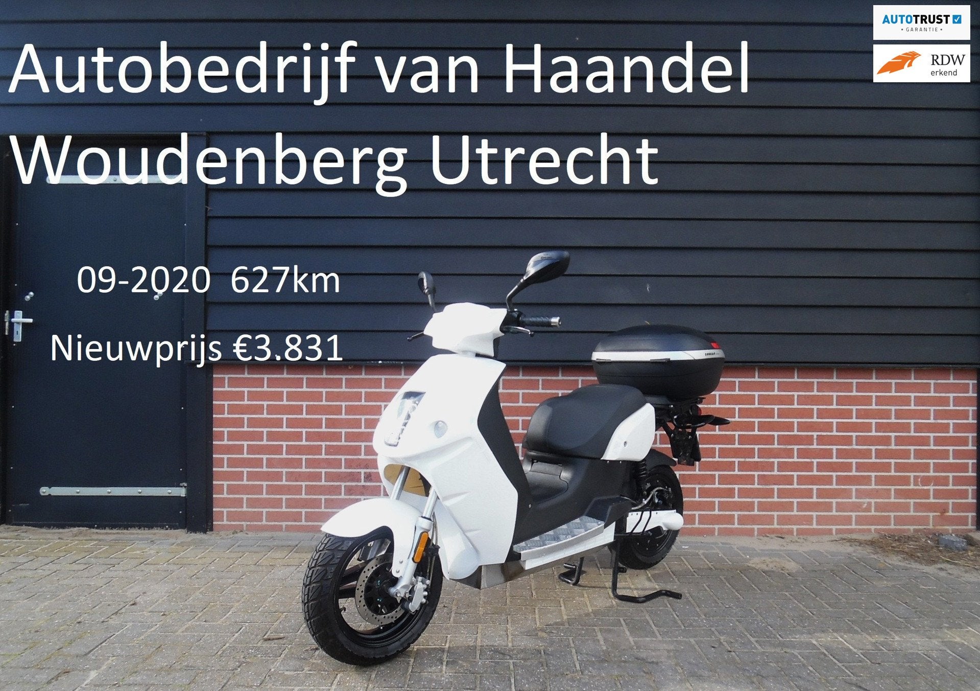 E-Max Bromscooter Elektrische scooter 140-150 actieradius V1, Fietsen en Brommers, Vmoto, Gebruikt, Service@vmoto.com, Bolstoen 12X
1046 AT  Amsterdam, NL