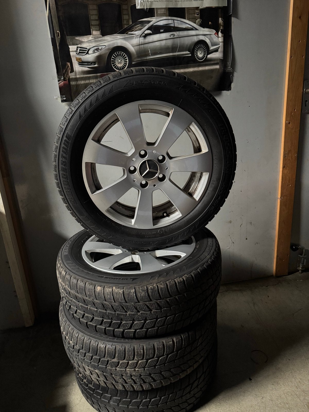 Mercedes velgen 16 inch met knappe Bridgestone winterbanden, Ophalen, Gebruikt, Winterbanden, Banden en Velgen