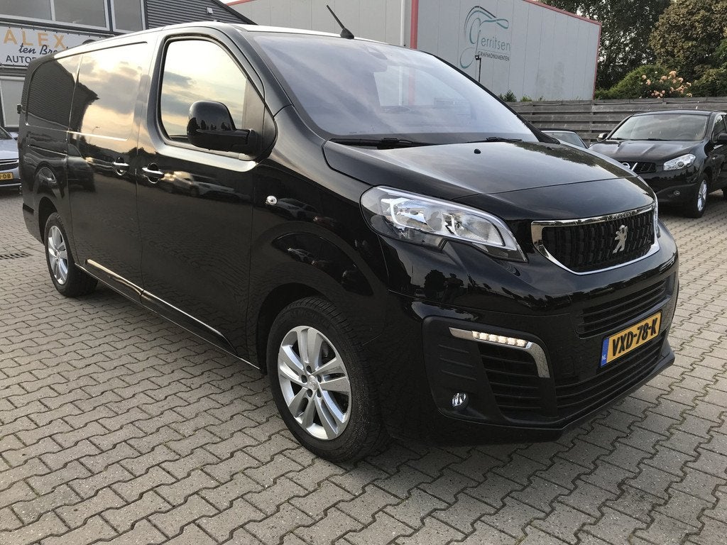 Peugeot Expert 2.0 BlueHDi 145 L3 (bj 2023), Voorwielaandrijving, 145 pk, Stof, Gebruikt