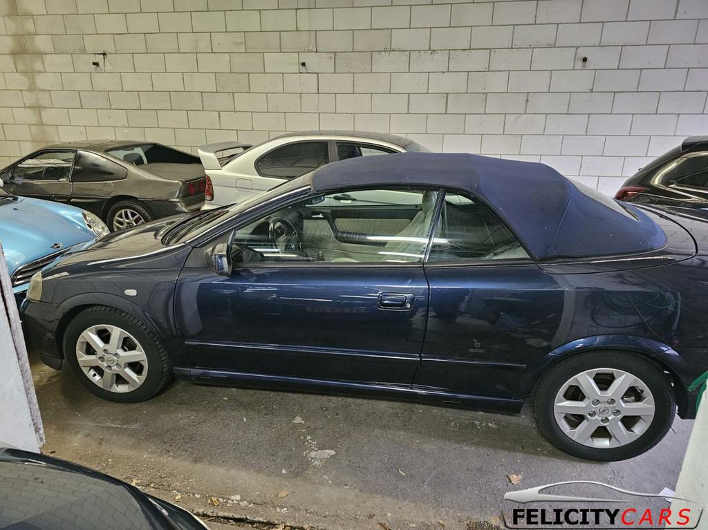 Opel Astra Cabriolet 1.8-16V bertone leer sport, Auto's, Opel, 125 pk, 1280 kg, 4 cilinders, Cabriolet