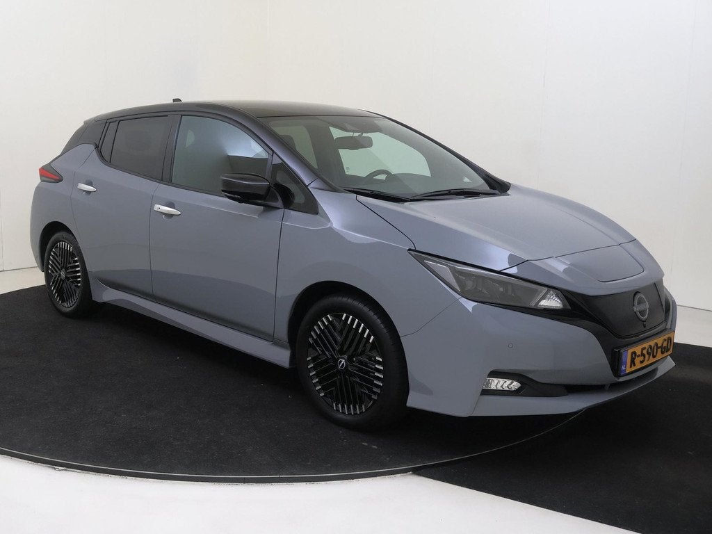 Nissan LEAF N-Connecta 40 kWh | Nieuw type | 360 graden came, Auto's, Nissan, Stof, Gebruikt, 150 pk, Origineel Nederlands