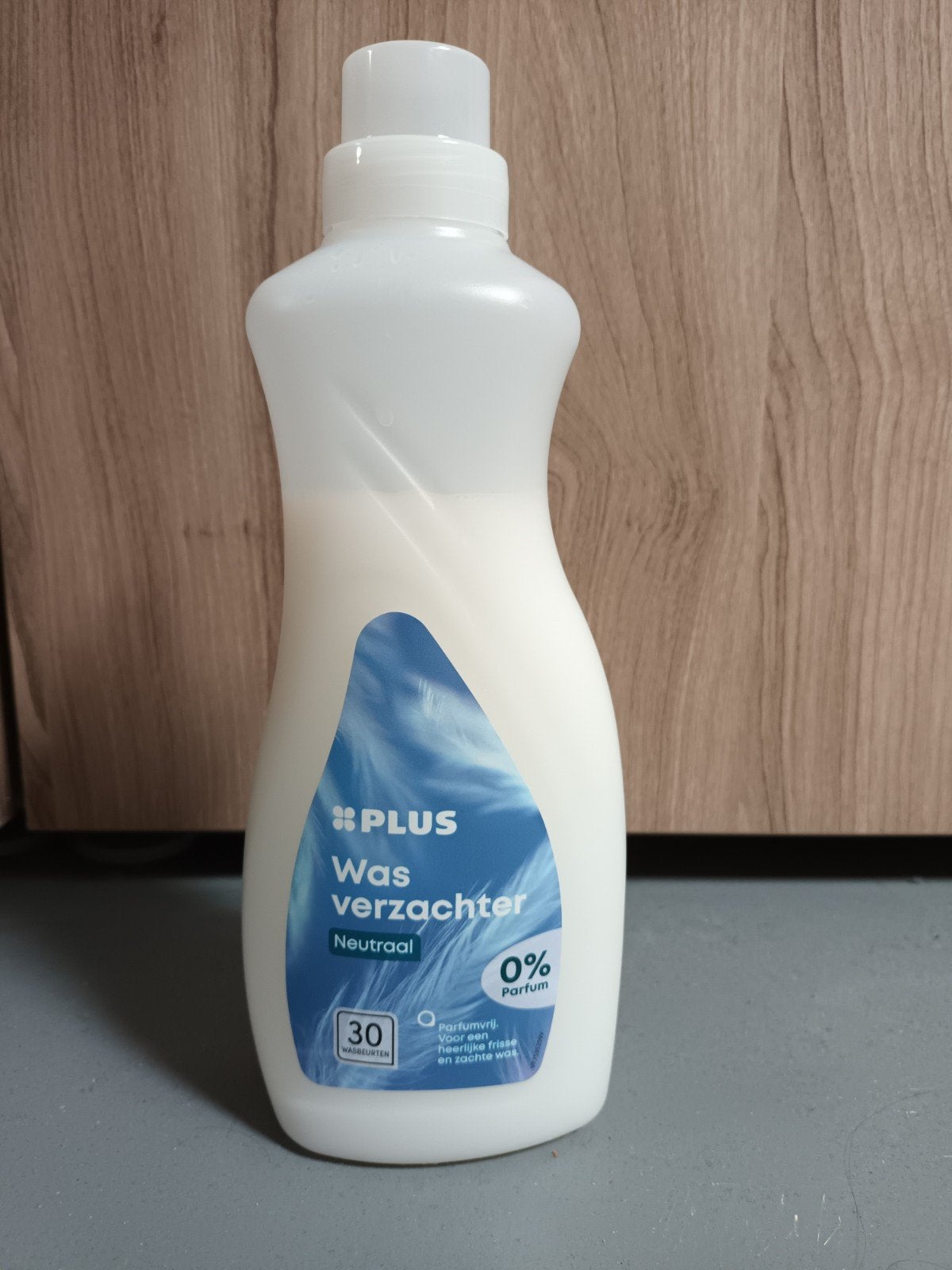 Plus wasverzachter neutraal parfumvrij was verzachter fles, Ophalen of Verzenden, Schoonmaakmiddel