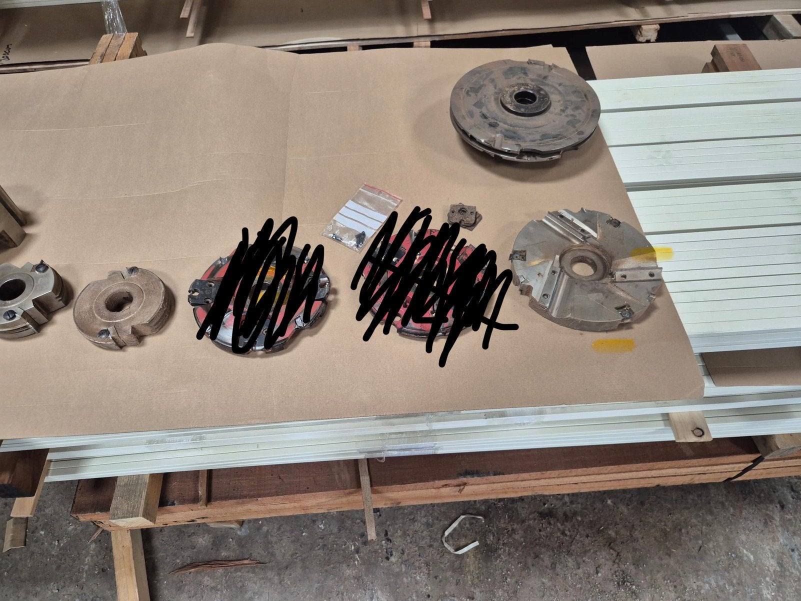 Diverse frezen voor houtbewerking, inclusief messen, Ophalen, Gebruikt, Elektrisch, Overige soorten