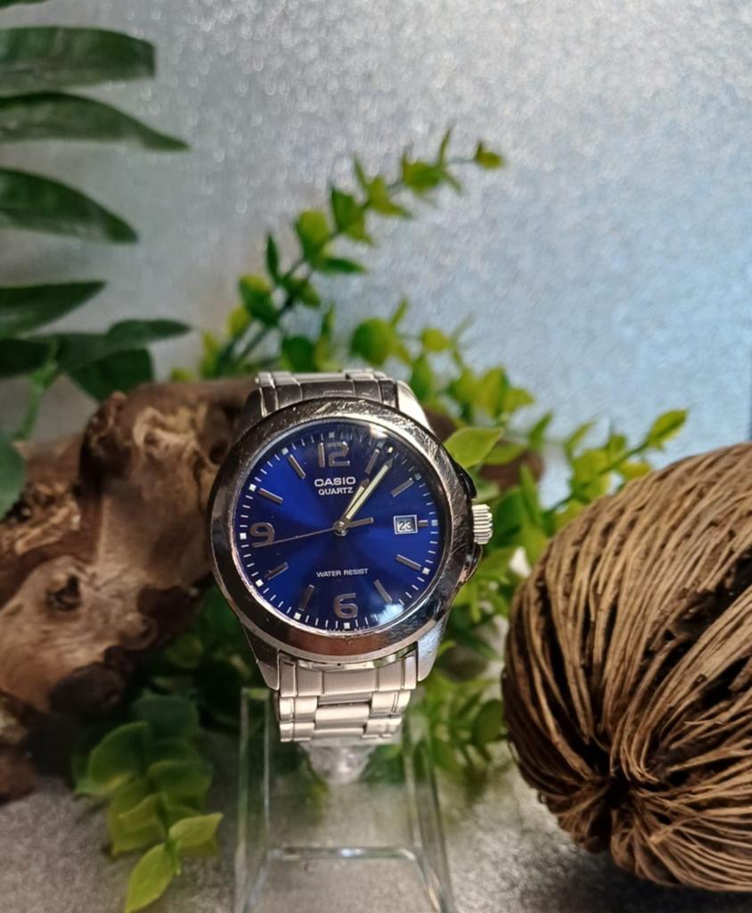 Casio MTP-1259 – blauwe sunburst dial – met originele band, Ophalen of Verzenden, Gebruikt, Staal, Overige merken